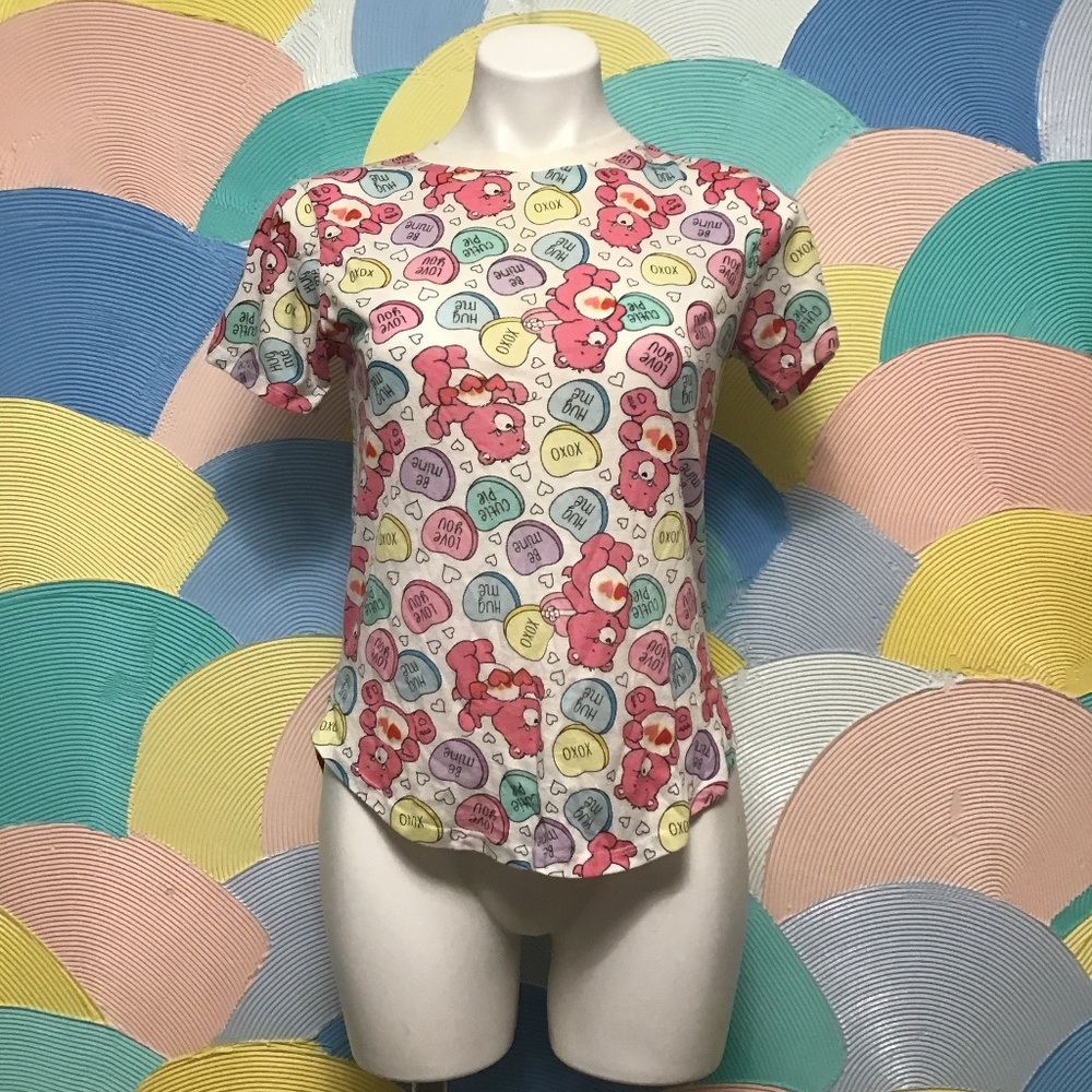 Care Bear T-shirt with hearts size M (7-9)